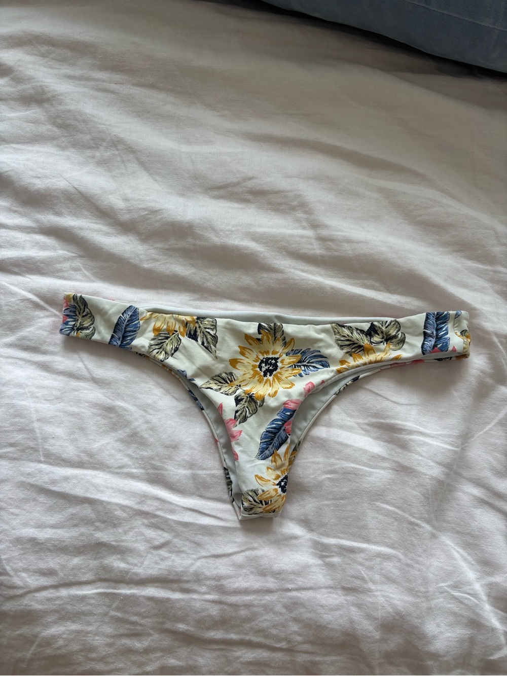 Bikini bottoms